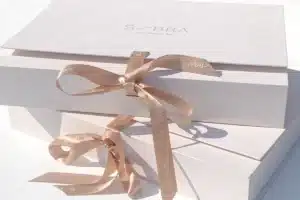ribbon tie gift box