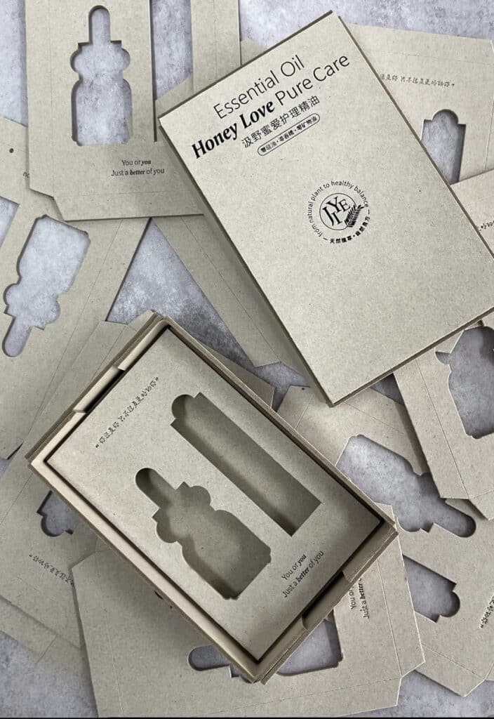 Greyboard Paper Insert