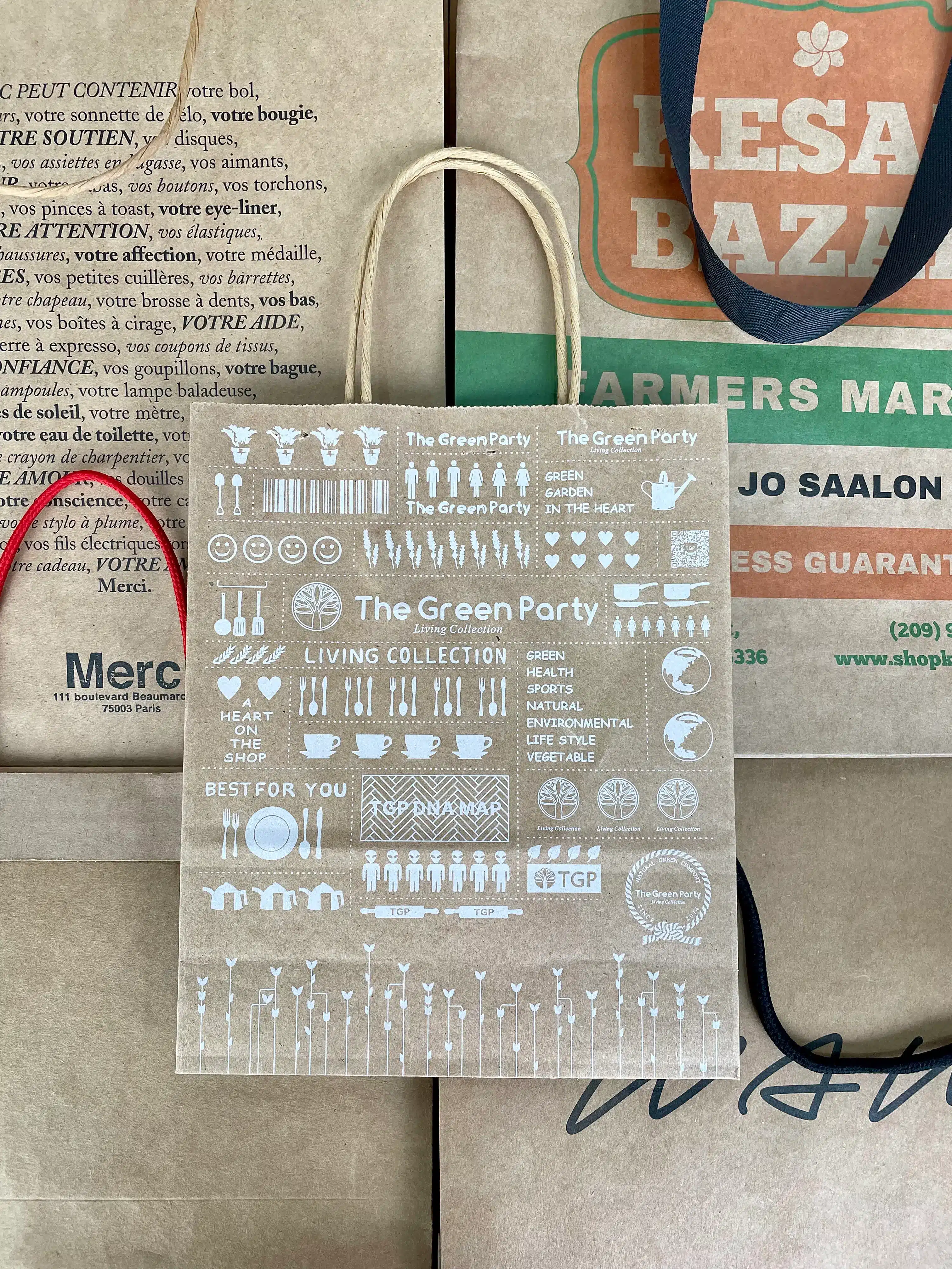 Eco-friendly kraft paper bag with printing logo design