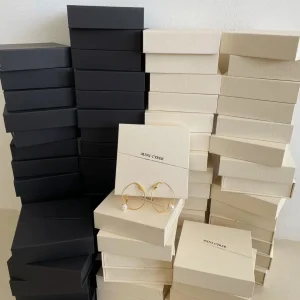 Jewelry Gift box white and black